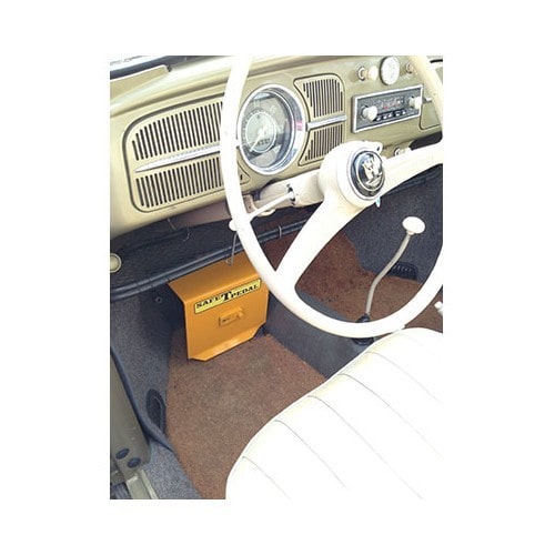 	
				
				
	Antivol Safe T pedal pour Volkswagen Coccinelle, Karmann, Buggy - UB39001-1
