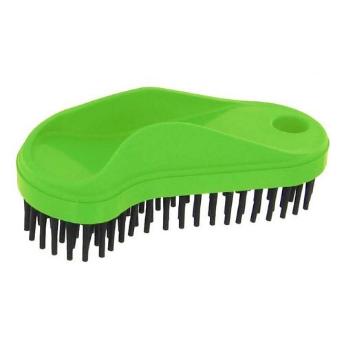 Brush for hair removal - UC04478
