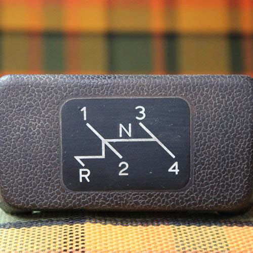     
                
                
    Sticker diagramma di velocità sfondo trasparente incisione avorio - UF11014
