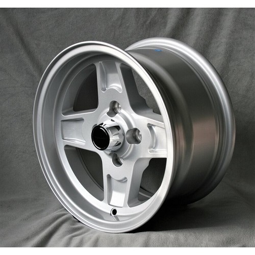     
                
                
    Jante Campagnolo style pour BMW E10 E21 7x13 - UL60302
