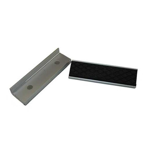     
                
                
    Mâchoires de protection en aluminium pour étaux - 100 mm - UO10548
