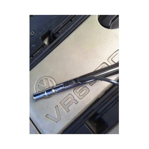  Zündkerzenkabel für VR6-Motor ziehen - UO10840 