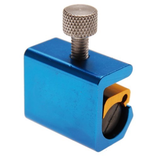     
                
                
    Outil pour le graissage des câbles de moto - UO39550
