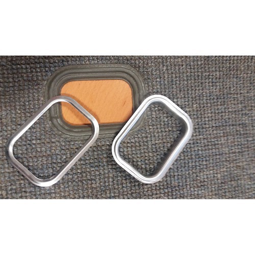 Chrome-plated mouldings for heating outlets on carpet for Volkswagen Beetle 1956 -> 1960 - VB13343