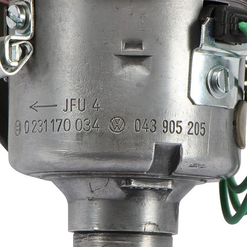 Bosch igniter for VOLKSWAGEN Beetle, Karmann-Ghia, 181 and Combi Bay Window (1973-1979) - VC30136