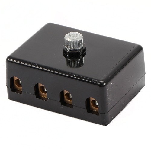     
                
                
    Boîte bakélite pour 4 fusibles stéatite connexion à vis - Noir - VC31412
