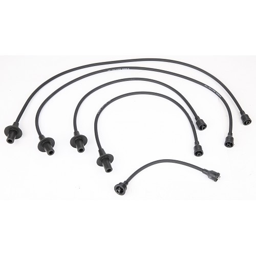     
                
                
    Cablaggio nero per candele BOSCH per VOLKSWAGEN Maggiolino e Combi - VC32109
