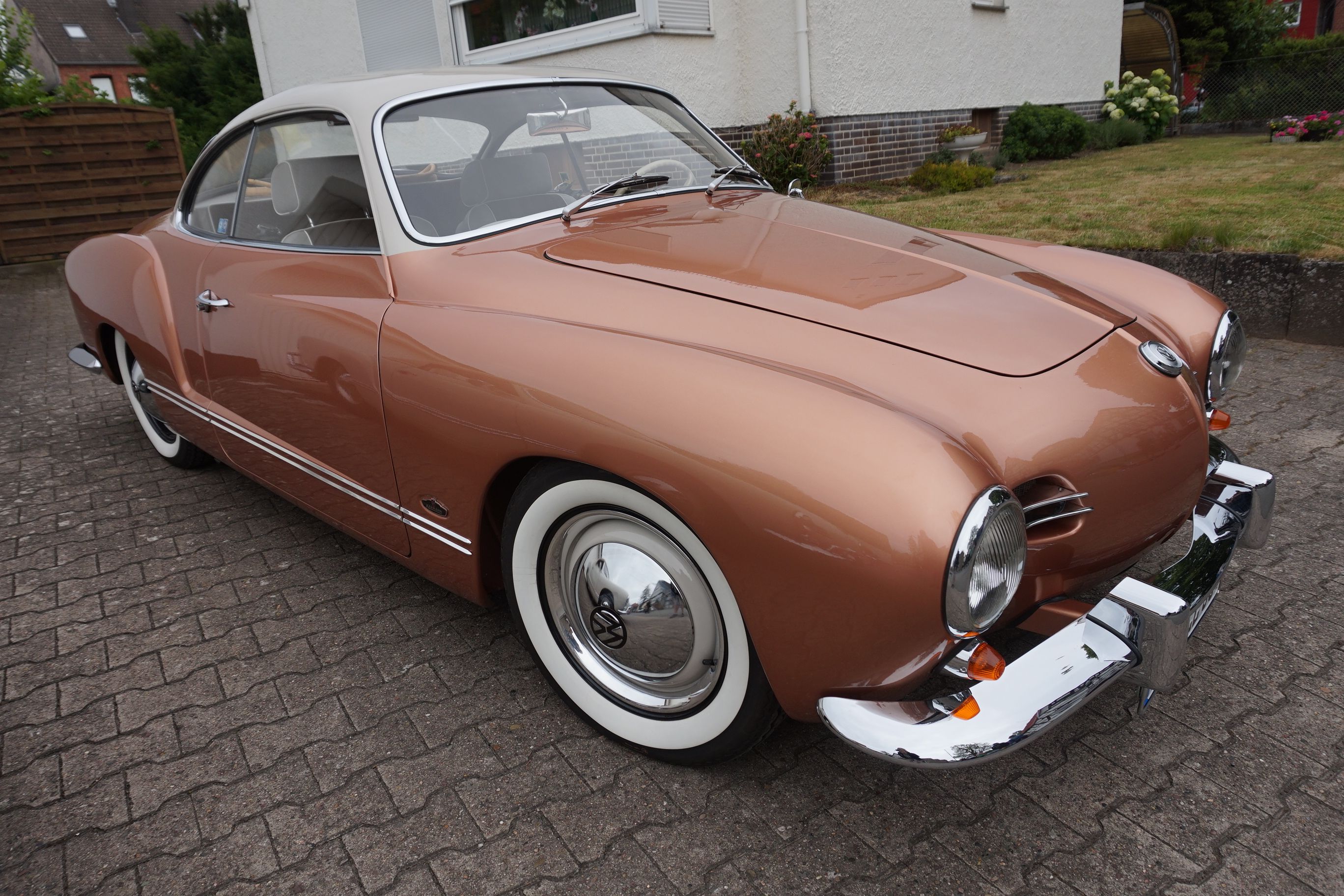 Volkswagen Karmann-Ghia