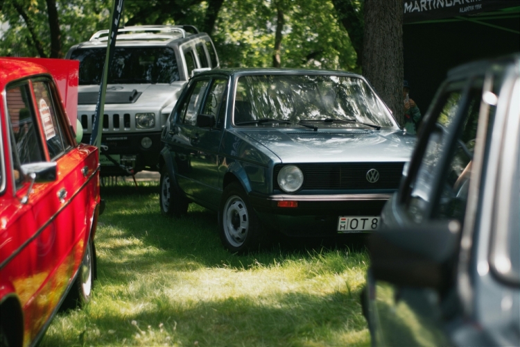 Golf 1 rear brakes: shoes, wheel cylinders and drums