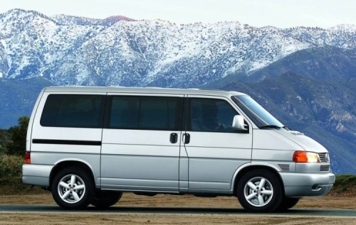 Volkswagen Transporter T4: the success story of a vantastic van!