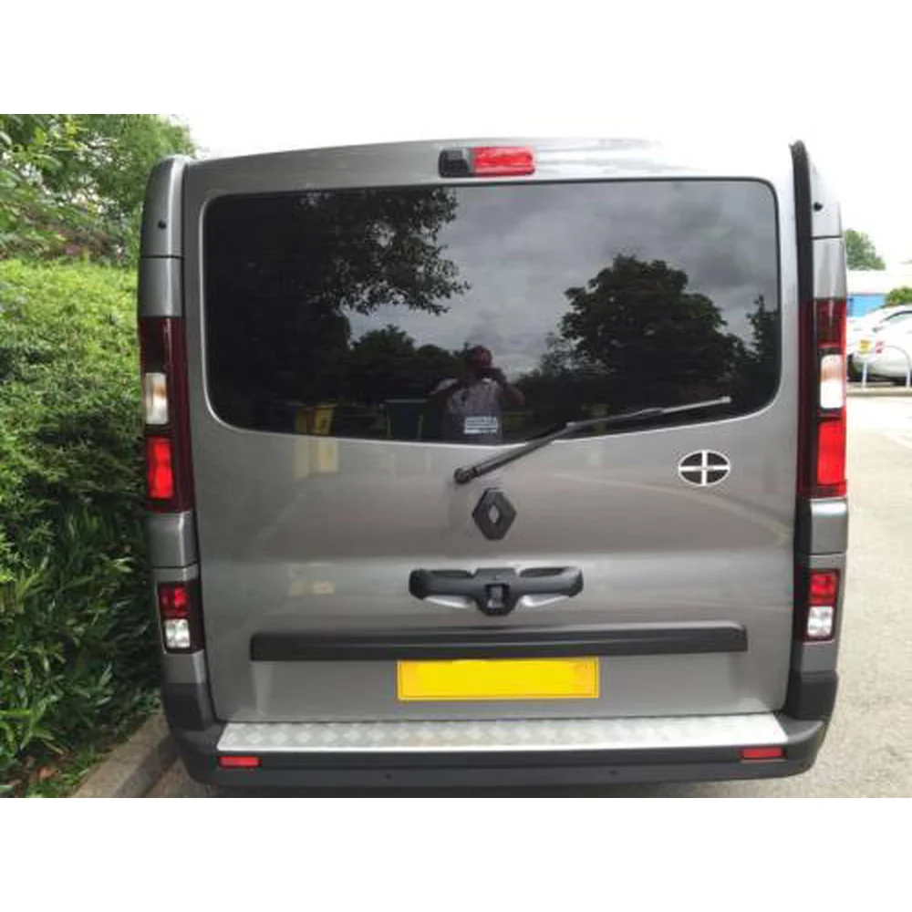 Satz von 8 isolierenden Innenvorhängen Renault Trafic III - kurzes Fahrgestell - Heckklappe - ab 2015
